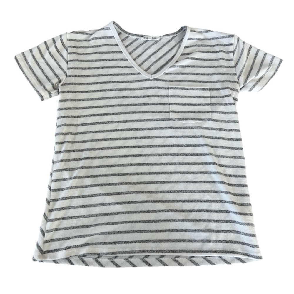 Workshop Short Sleeve White V-Neck w/ Grey Stripes and Pocket Size Medium